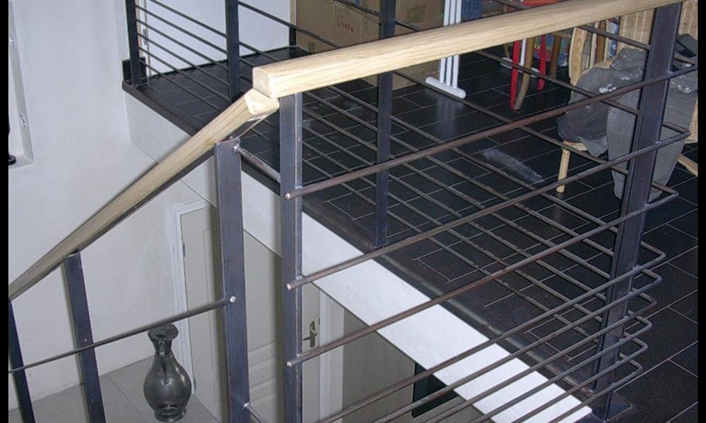 garde-corps acier avec rampe en bois - ARINOX