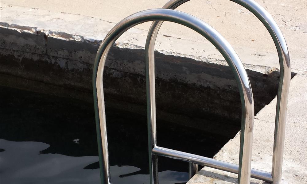 Echelle de piscine - 