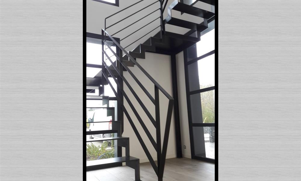 Escalier acier Limon double crémaillère - ARINOX - 