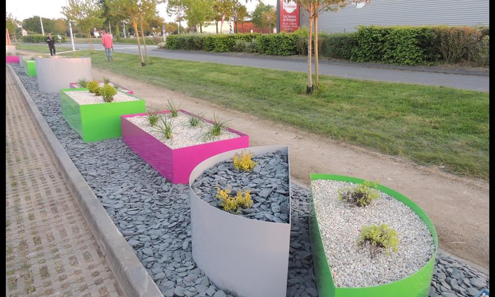 Bac a fleurs en acier  thermolaqué - ARINOX - 