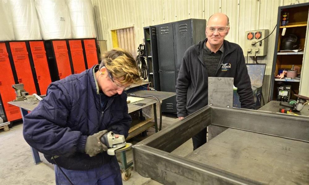 la santé de fer du mobilier industriel - 