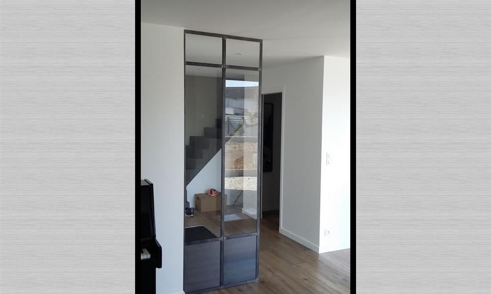 Cloison vitrée fixe avec soubassement en tôle : ARINOX - 