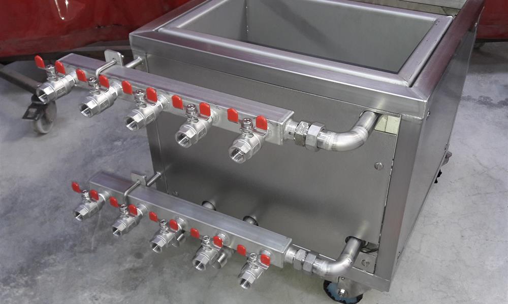 Cuve inox rectangulaire sur mesure. - 