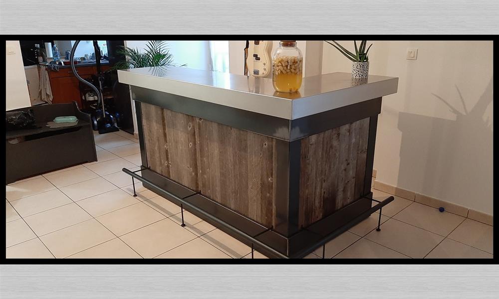 Bar comptoir en INOX vibré, structure en acier brut verni avec stratifié : ARINOX - 