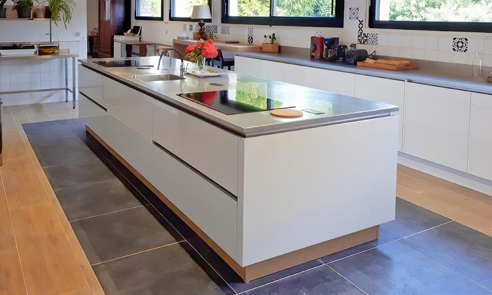 plan INOX vibré tôle pliée, évier soudé ARINOX - 
