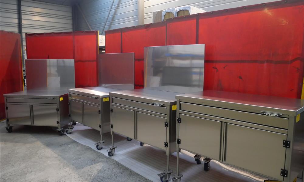 Bureau Inox réglable en hauteur électriquement - ARINOX - 